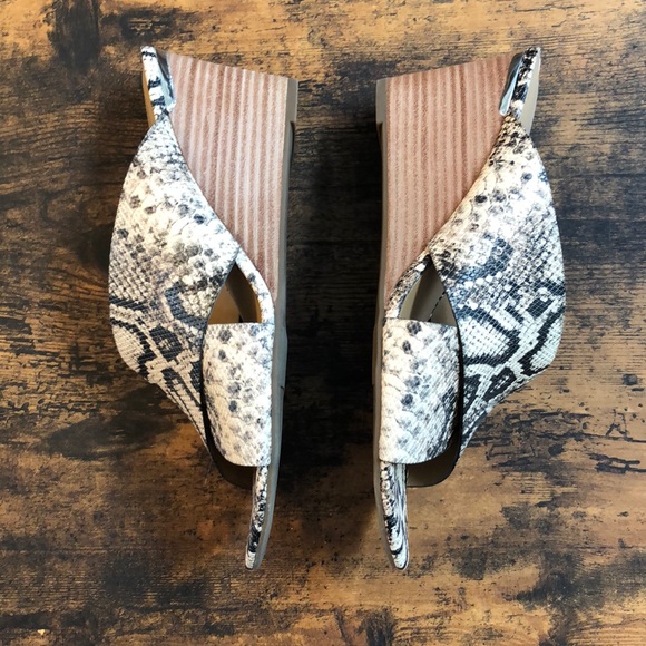 Worn once!  Franco Sarto Memphis wedge sandals - Picture 4 of 8